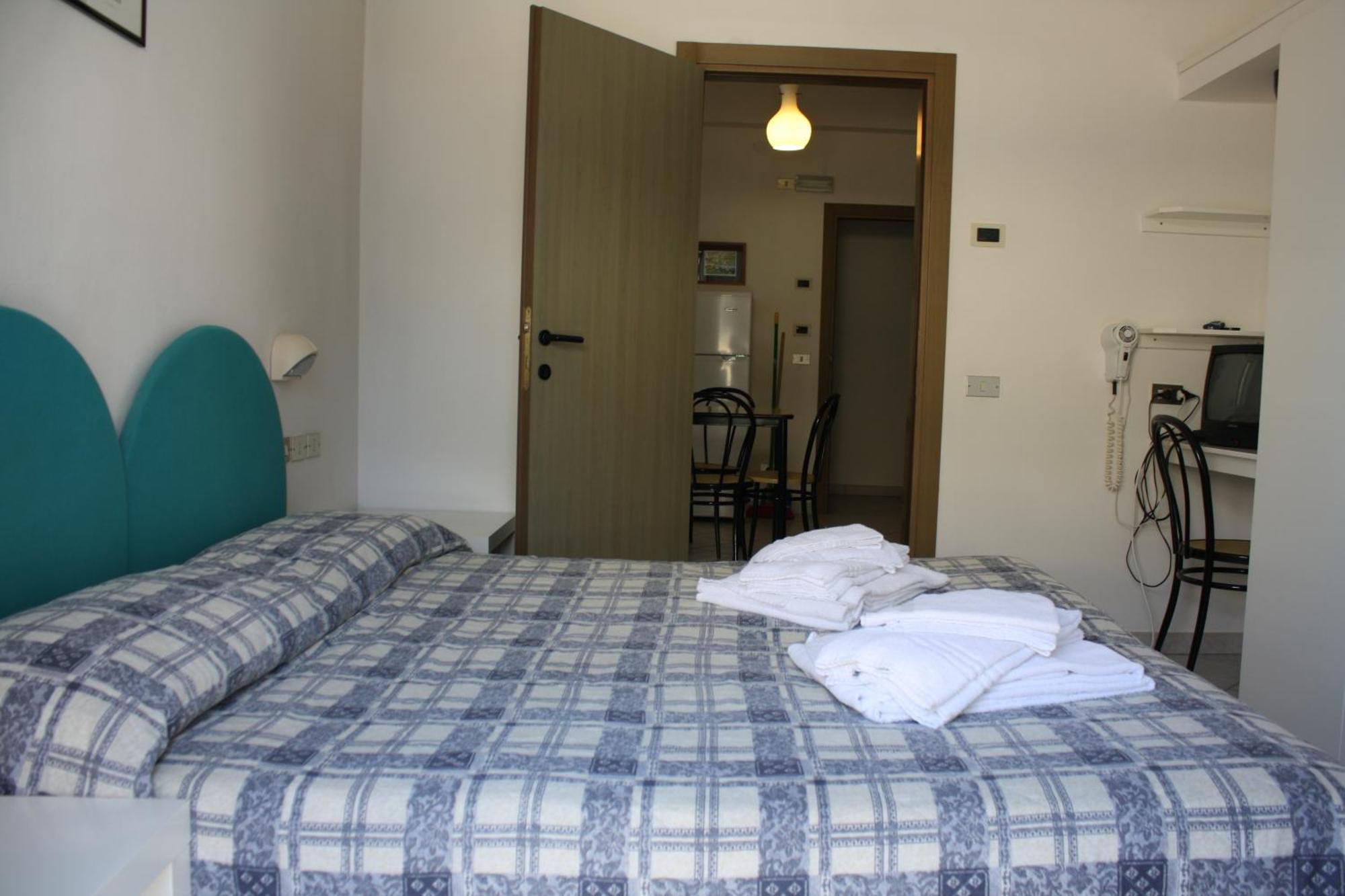 Residence Le Vele Каттолика Номер фото