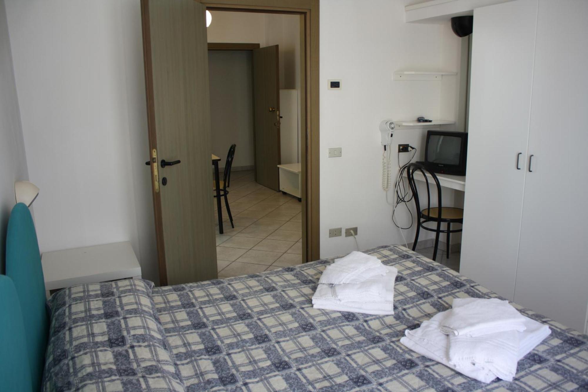 Residence Le Vele Каттолика Номер фото