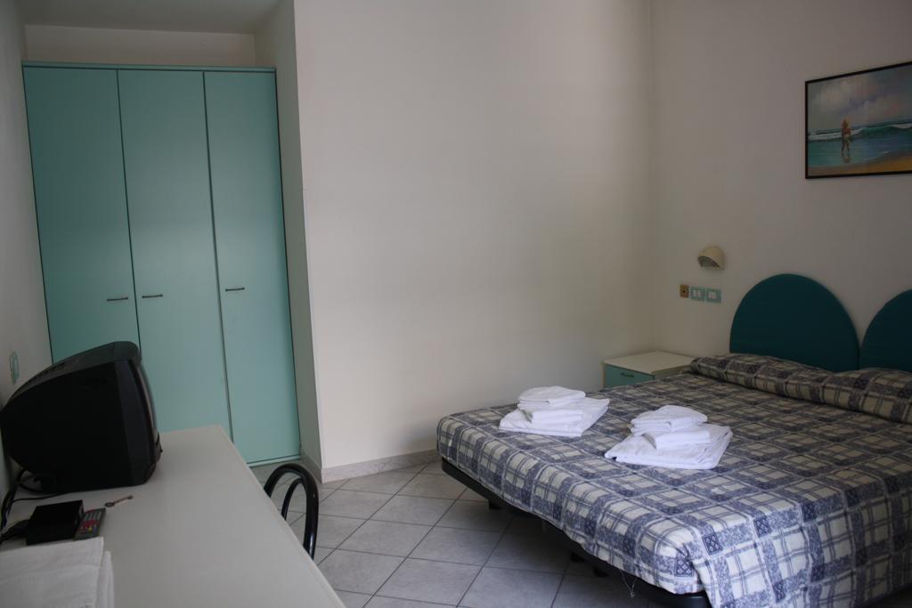 Residence Le Vele Каттолика Экстерьер фото